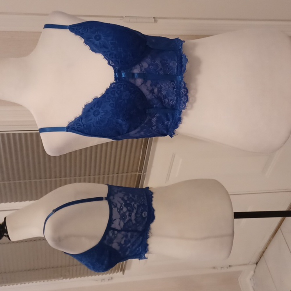 4/$60 Blue Lacey Bralette - Size Small